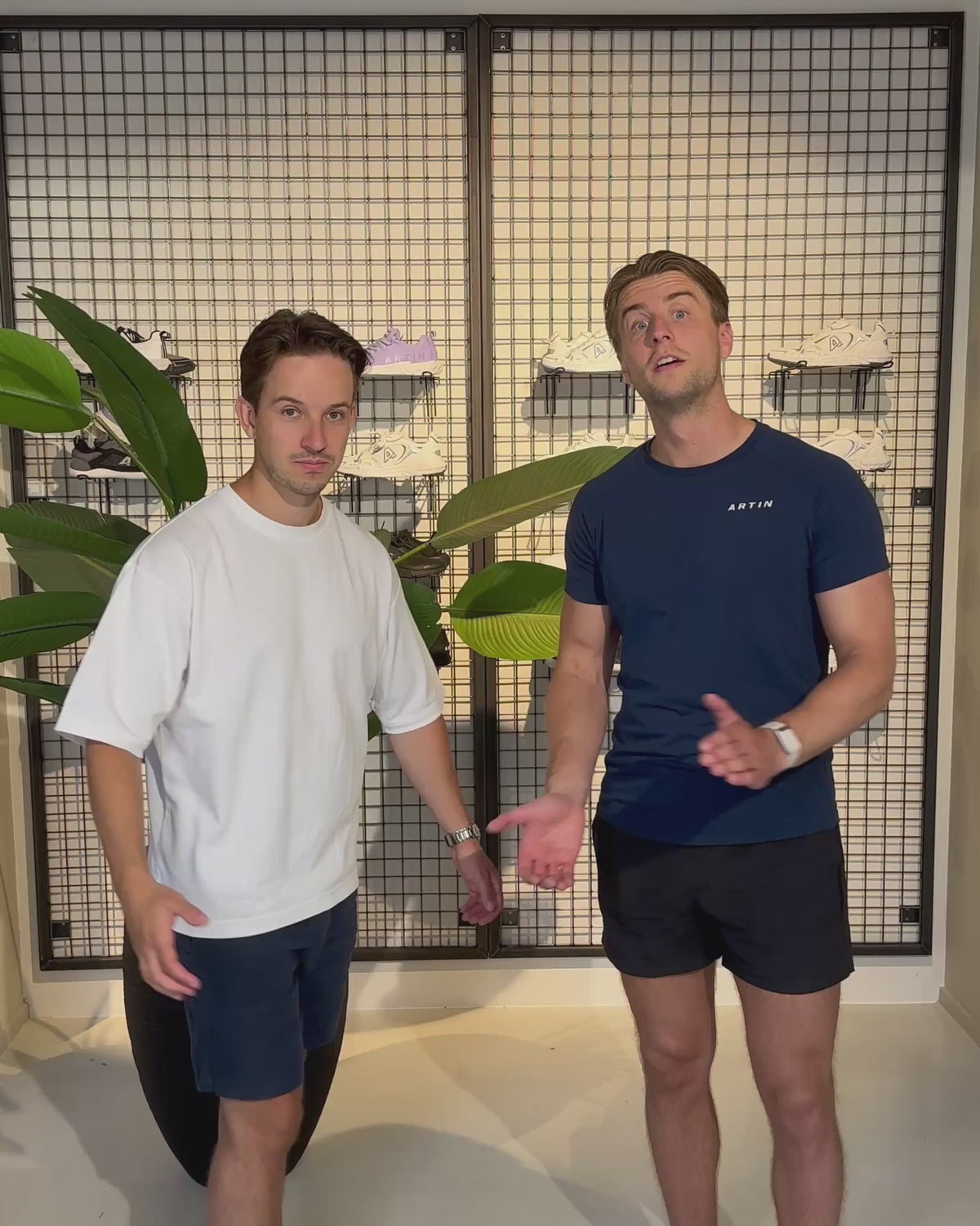 Video laden: Korte boodschap van Jeroen &amp; Joris